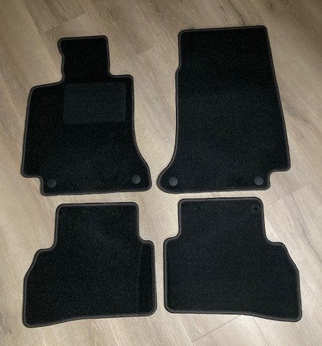 Mattenset voor een Mercedes-Benz C-klasse W205, Info@schoenek.de, Mercedes-Benz, Nieuw, Ophalen of Verzenden