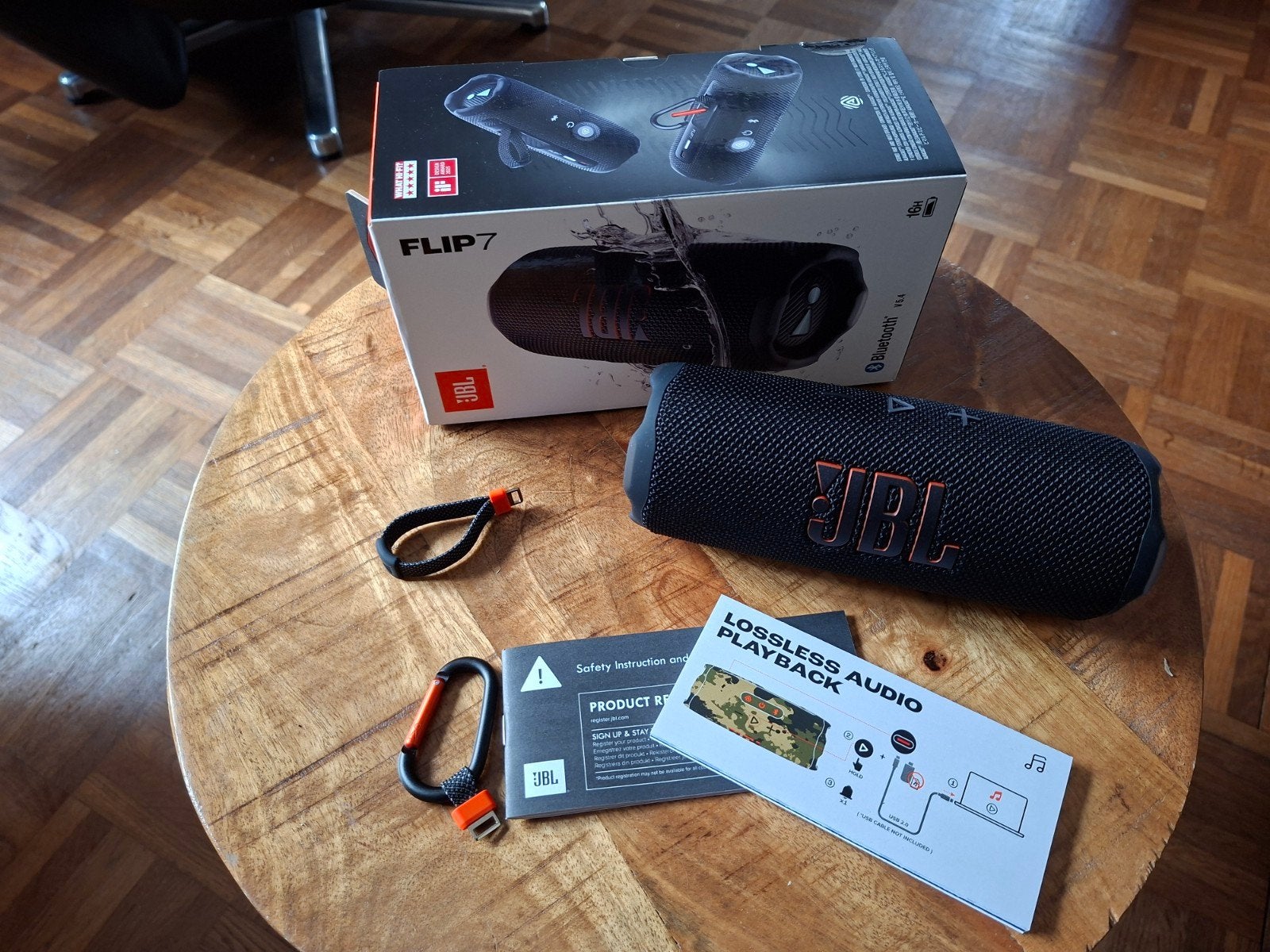 Nieuwe  JBL Flip 7 speaker ( zwart ), Audio, Tv en Foto, Luidsprekers, JBL, Nieuw, Ophalen of Verzenden, Draagbare speaker