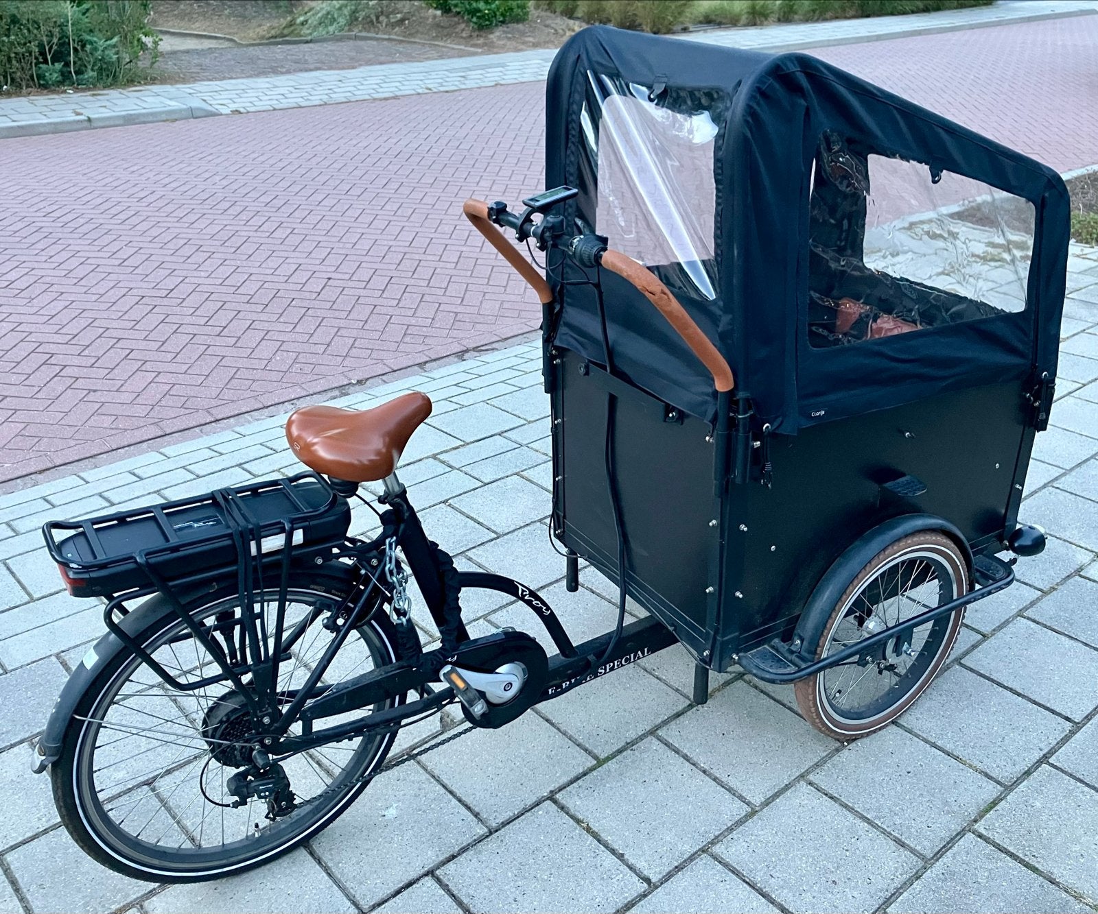 Troy Bakfiets Elektrisch met Huif, Fietsen en Brommers, 4 kinderen of meer, Gebruikt, Velgrem, Elektrisch