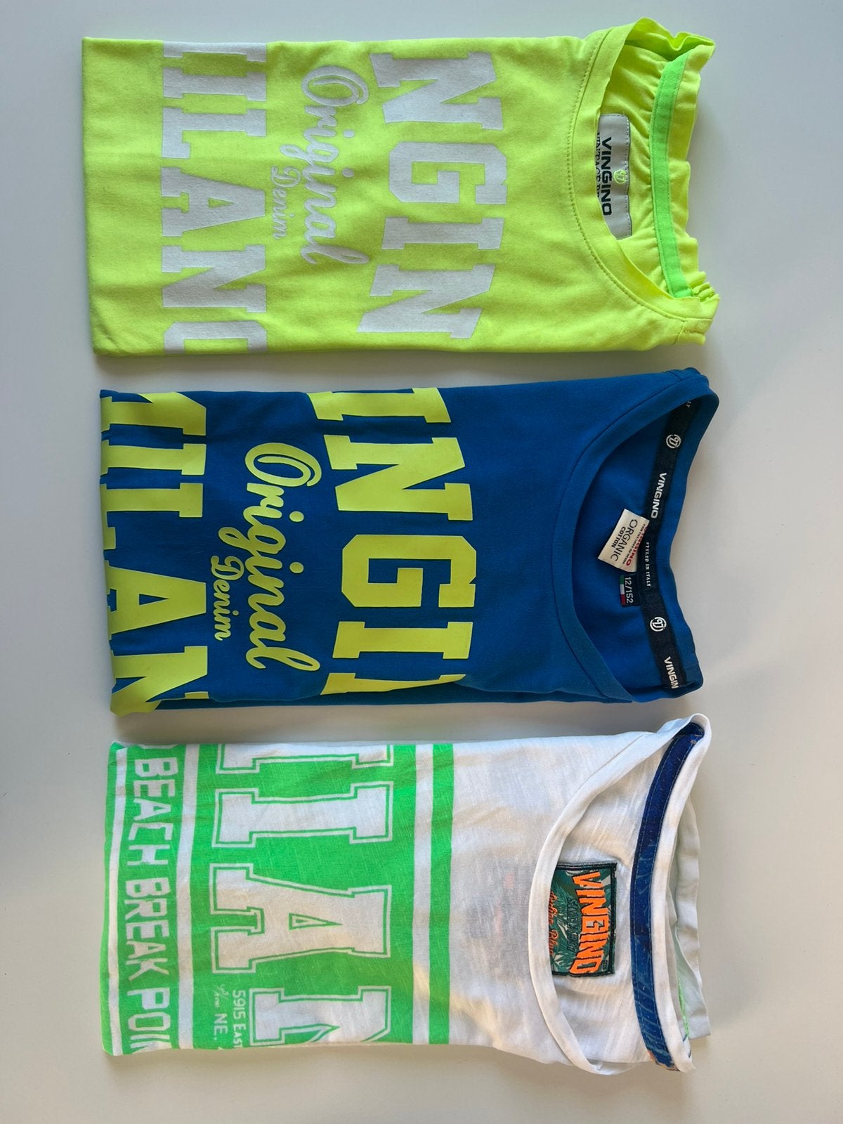 Vingino 3x shirts en vest ~ maat 140/146, Ophalen, Zo goed als nieuw, Jongen, Trui of Vest