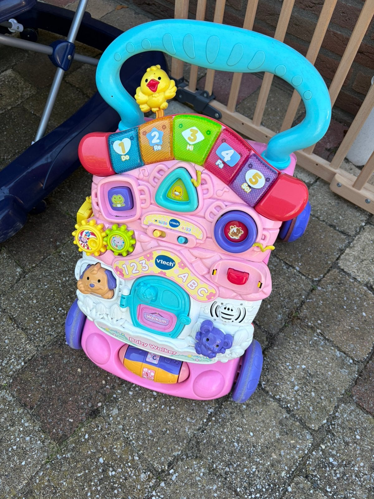 VTech Baby Walker in roze uitvoering., Kinderen en Baby's, Ophalen, Zo goed als nieuw, 6 maanden tot 2 jaar