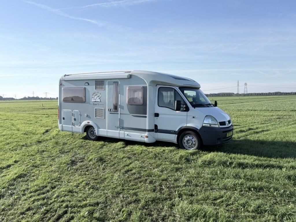 Knaus Sun Ti 650 MF | 2006 | Fransbed | Zonnepaneel | Luifel, Niet ingevuld, Bedrijf, Elektrische ramen, 7 tot 8 meter