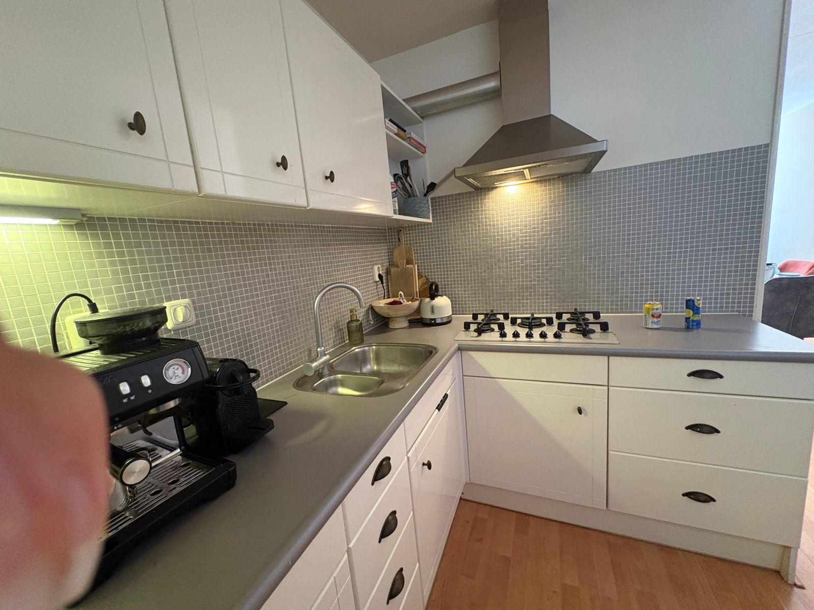 Complete keuken met vaatwasser en gaskookplaat, Huis en Inrichting, Ophalen, Gebruikt, Wit, Hoekkeuken