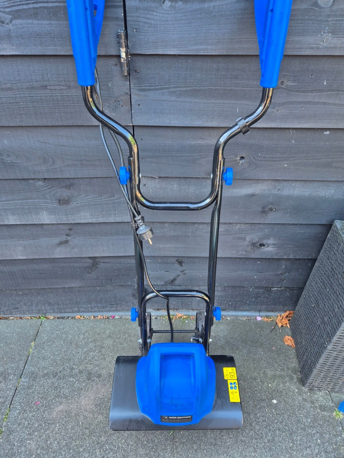 Borg Tuinfrees 1500 Watt - 400 mm Werkbreedte 2 maand oud!, Ophalen, Zo goed als nieuw