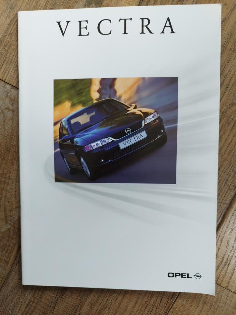 Opel Vectra brochure uit 1999 - M-10/99, 52 pagina's, Opel, Zo goed als nieuw, Opel, Ophalen of Verzenden