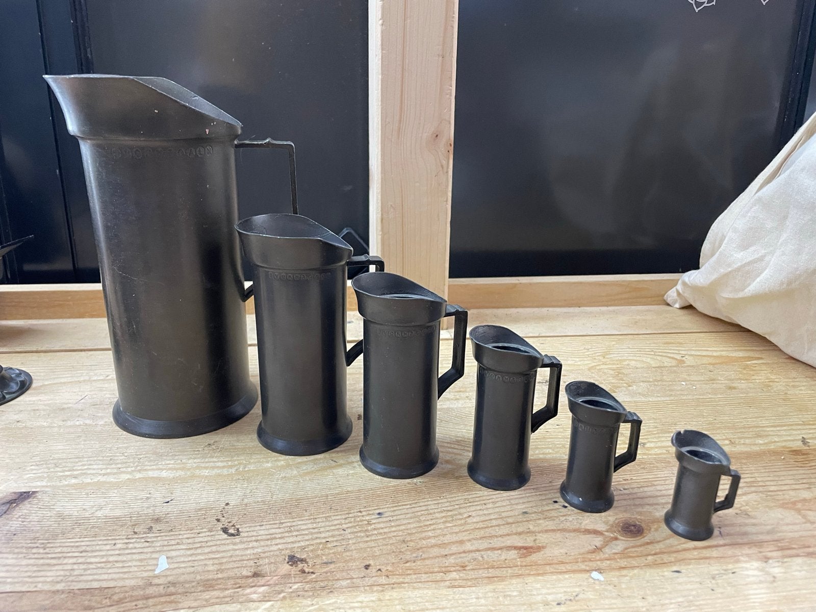 Antieke tinnen maatbekers set (6 stuks) (wd-30), Antiek en Kunst, Ophalen of Verzenden