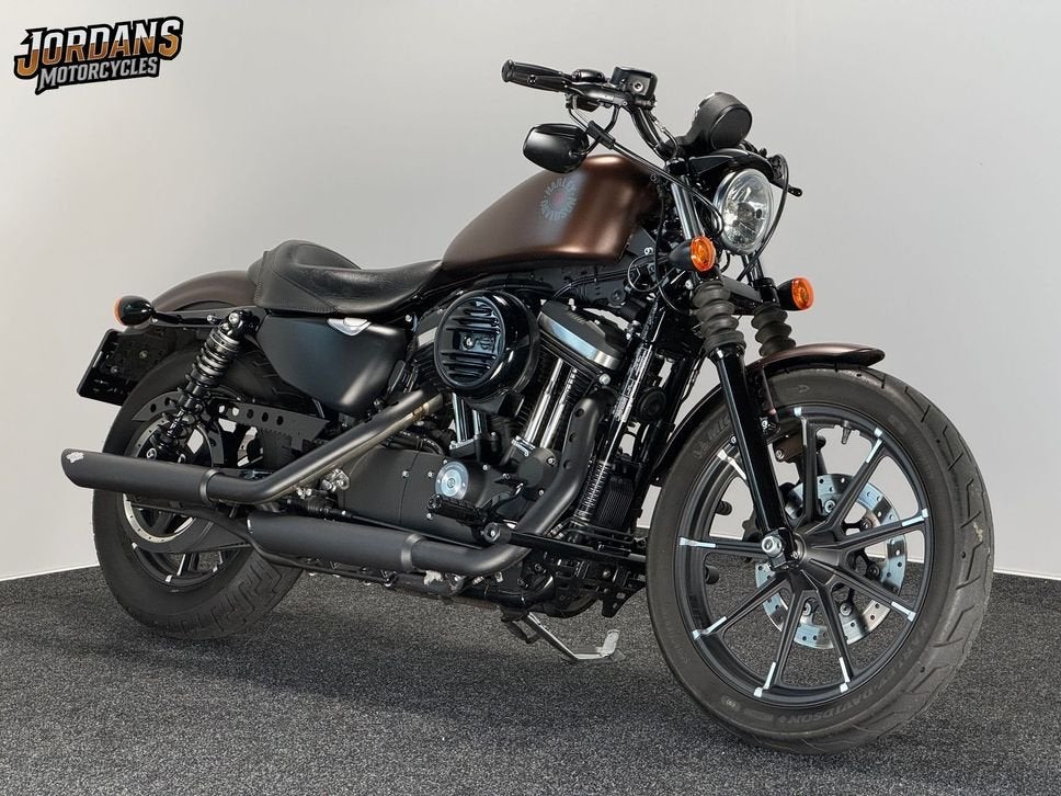 HARLEY-DAVIDSON SPORTSTER IRON XL 883 N | 5HD (bj 2018), 2 cilinders, HARLEY-DAVIDSON, Bedrijf, Onbekend