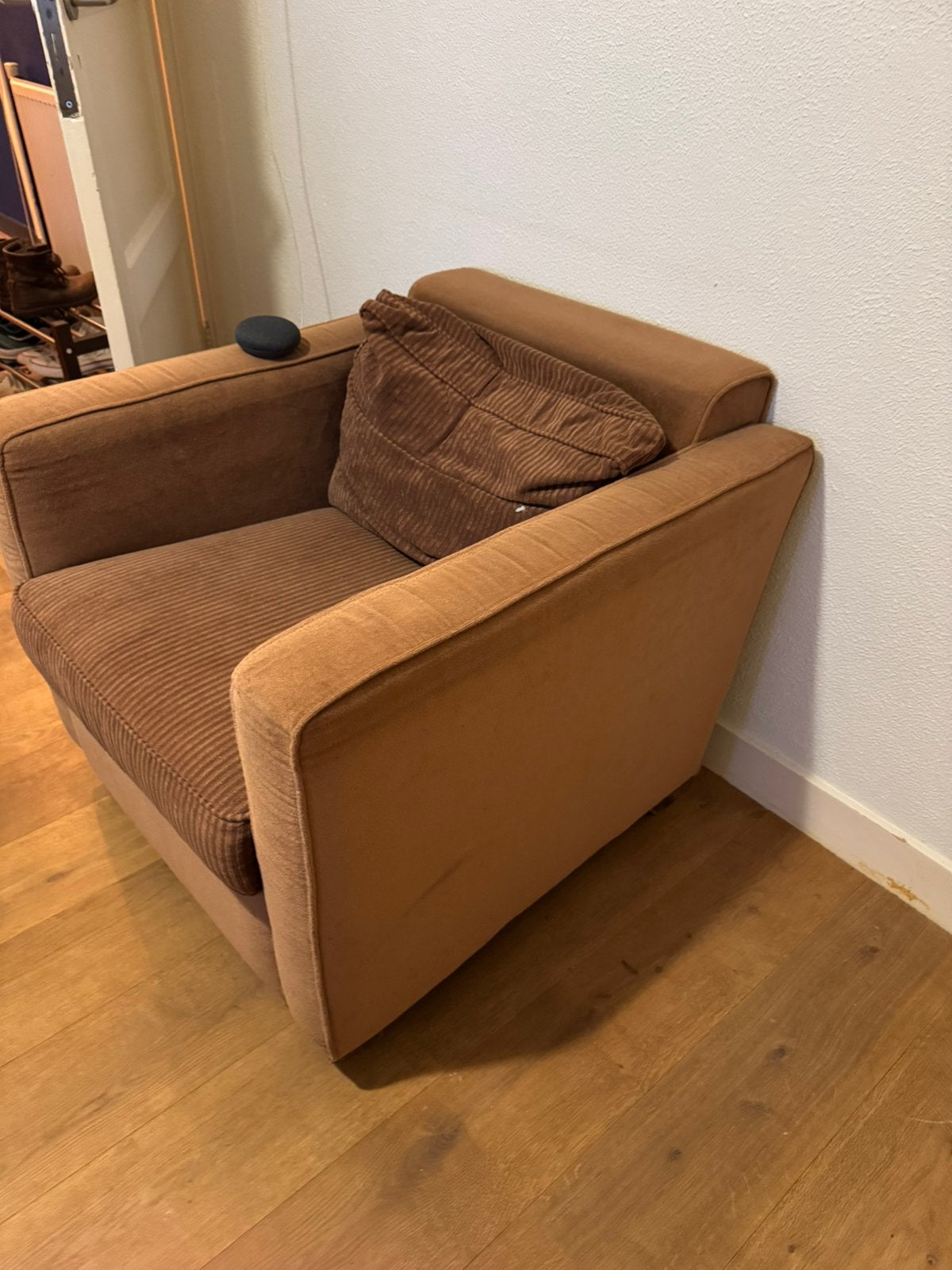 Foto 3 van Bruine Sofa
