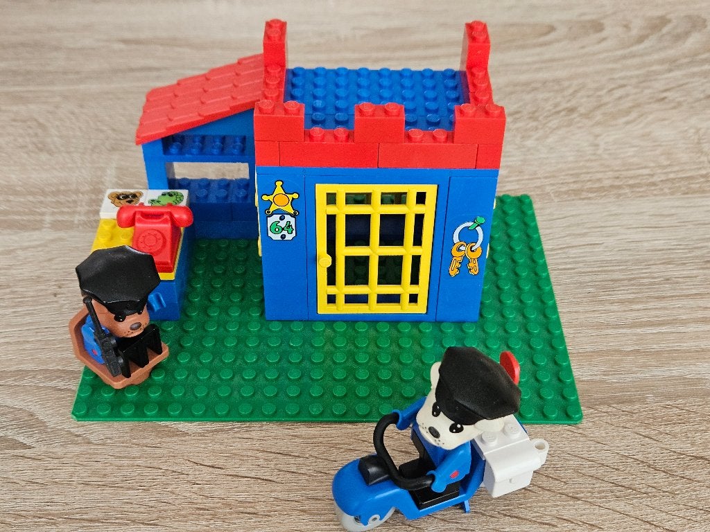 Lego nr. 3664- Fabuland - Police Station - Politiebureau., Kinderen en Baby's, Speelgoed | Duplo en Lego, Overige thema's, Lego