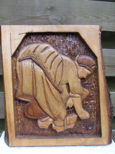 Houtsnijwerk van rien quist, boerin, afm. 44 Bij 52 cm, Houtsnijwerk, Handgemaakt, Hout, 50 - 100 cm