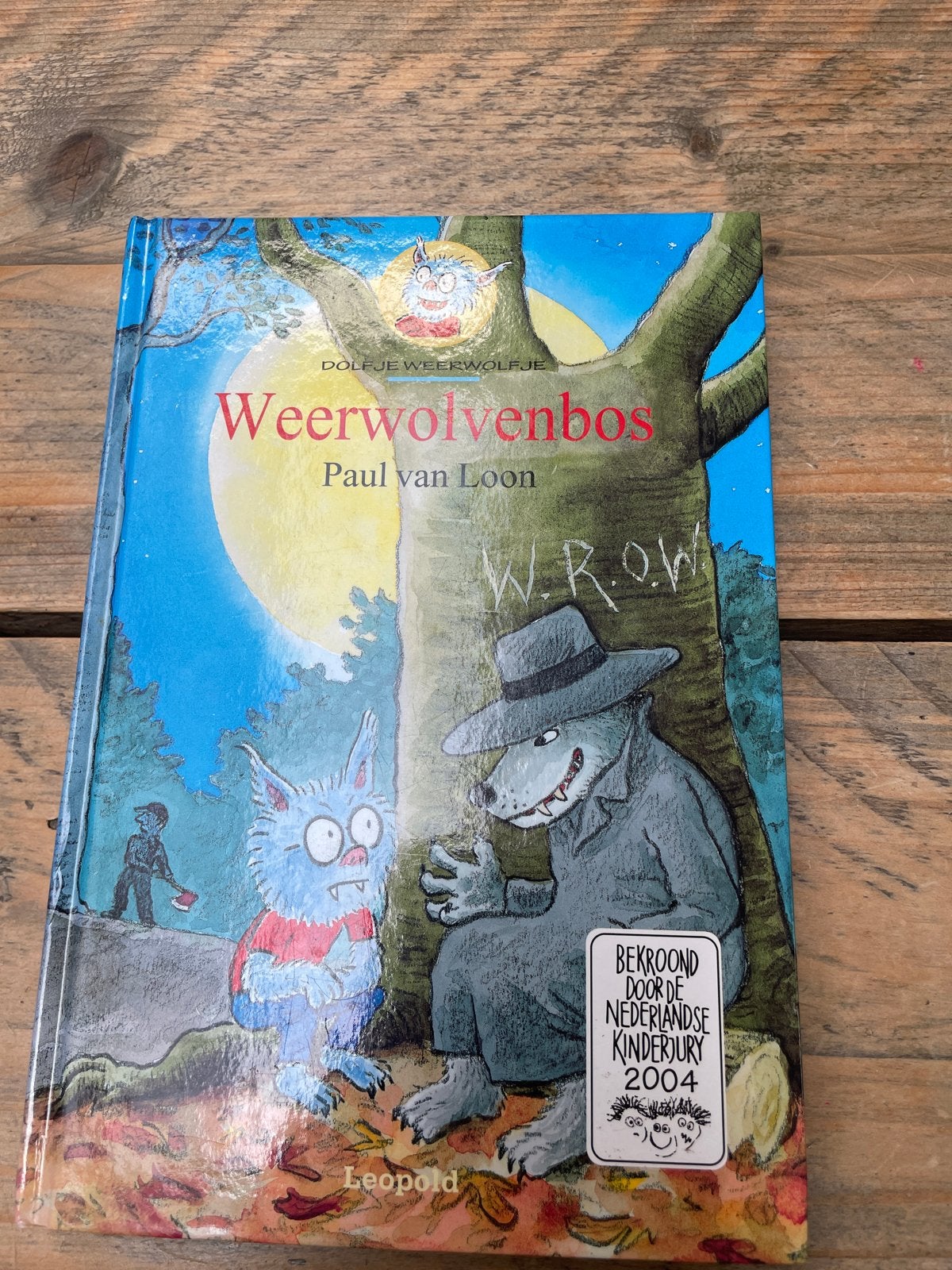 Weerwolvenbos - Paul van Loon (Dolfje Weerwolfje), Boeken, Kinderboeken | Jeugd | 10 tot 12 jaar, Gelezen, Fictie, Ophalen of Verzenden