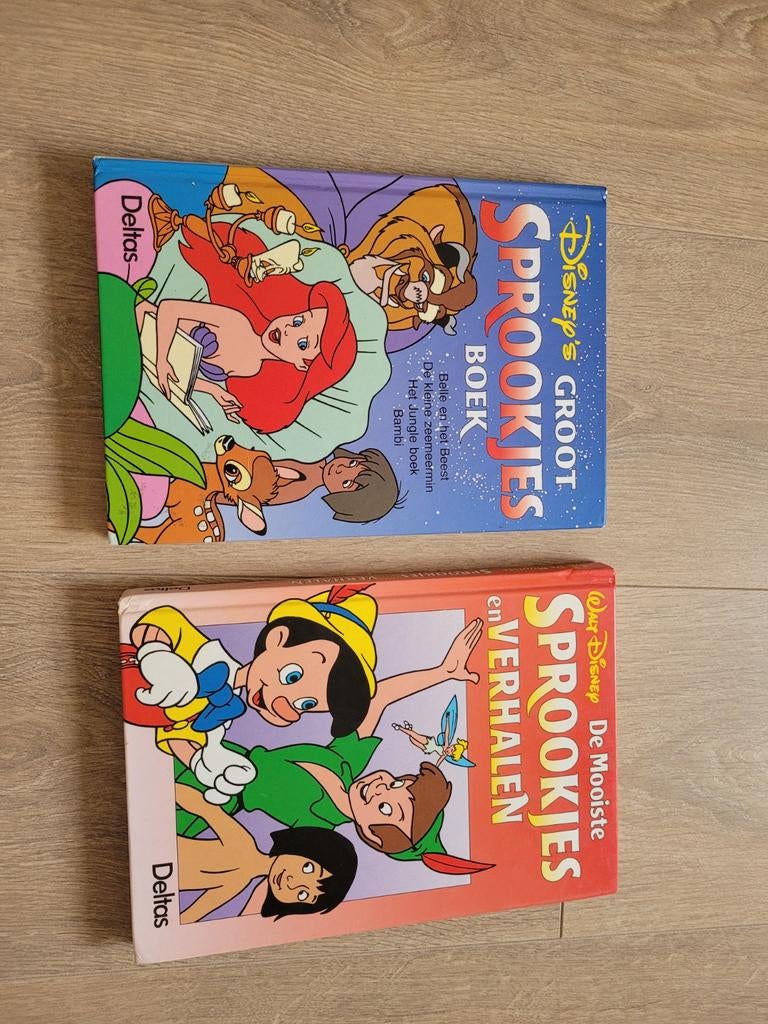 Walt Disney Sprookjesboeken: 2 klassieke delen (1990 & 1993), Boeken, Ophalen of Verzenden, Gelezen, Walt Disney