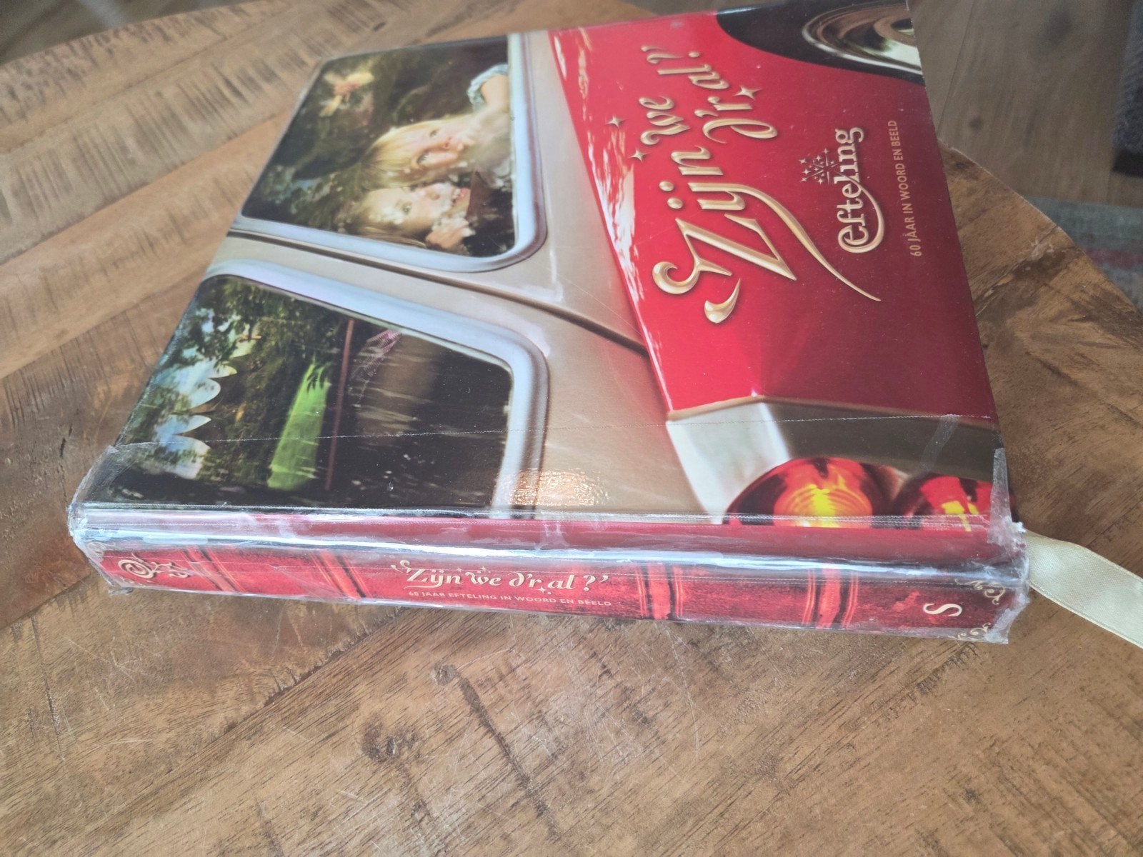 Efteling Boek "Zijn we d'r al?" - 60 jaar Efteling, Verzamelen, Efteling, Ophalen of Verzenden, Gebruikt, Overige typen