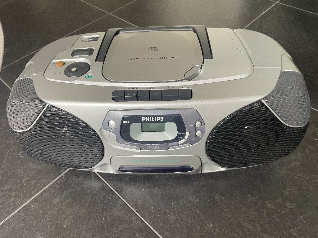 Philips radio CD Cassette Recorder, Ophalen of Verzenden, Gebruikt, Overige typen, Met cd-speler