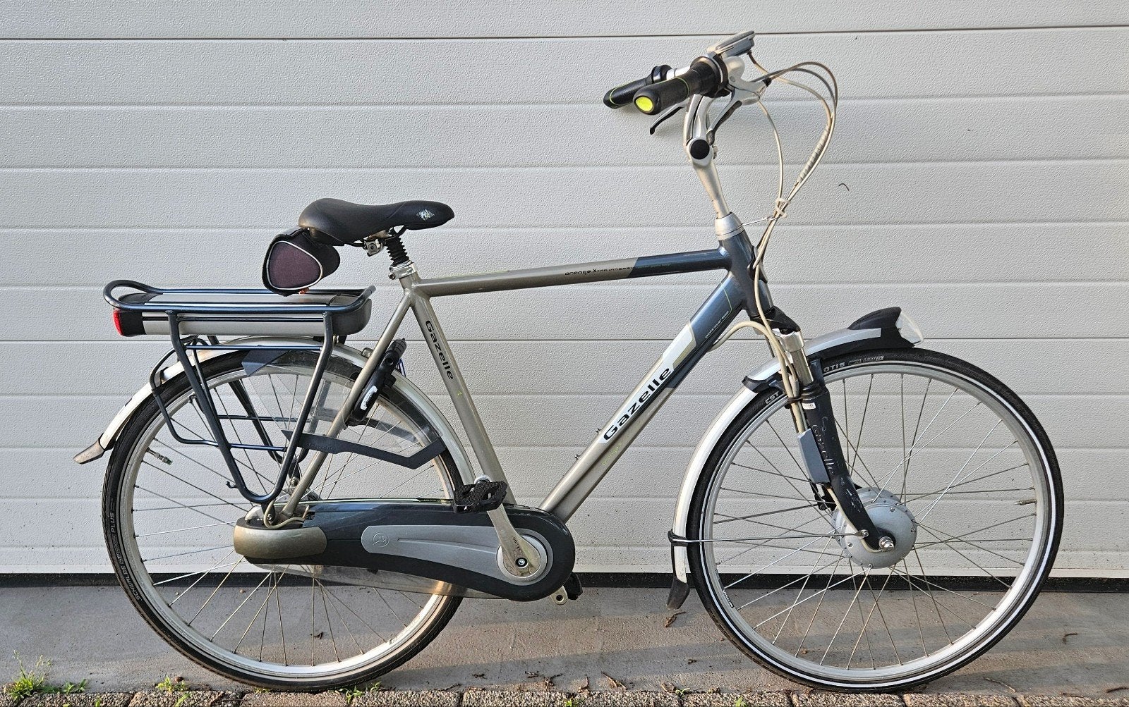 Te koop Gazelle OrangeXtra innergy,met voormotor,8 versn, 55 tot 59 cm, Ophalen, Zo goed als nieuw, Gazelle