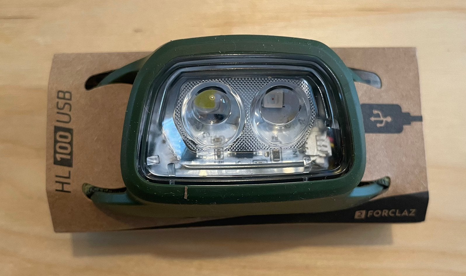Oplaadbare hoofdlamp HL100 USB 120 lumen - Forclaz, Caravans en Kamperen, Ophalen of Verzenden, Nieuw, Accu