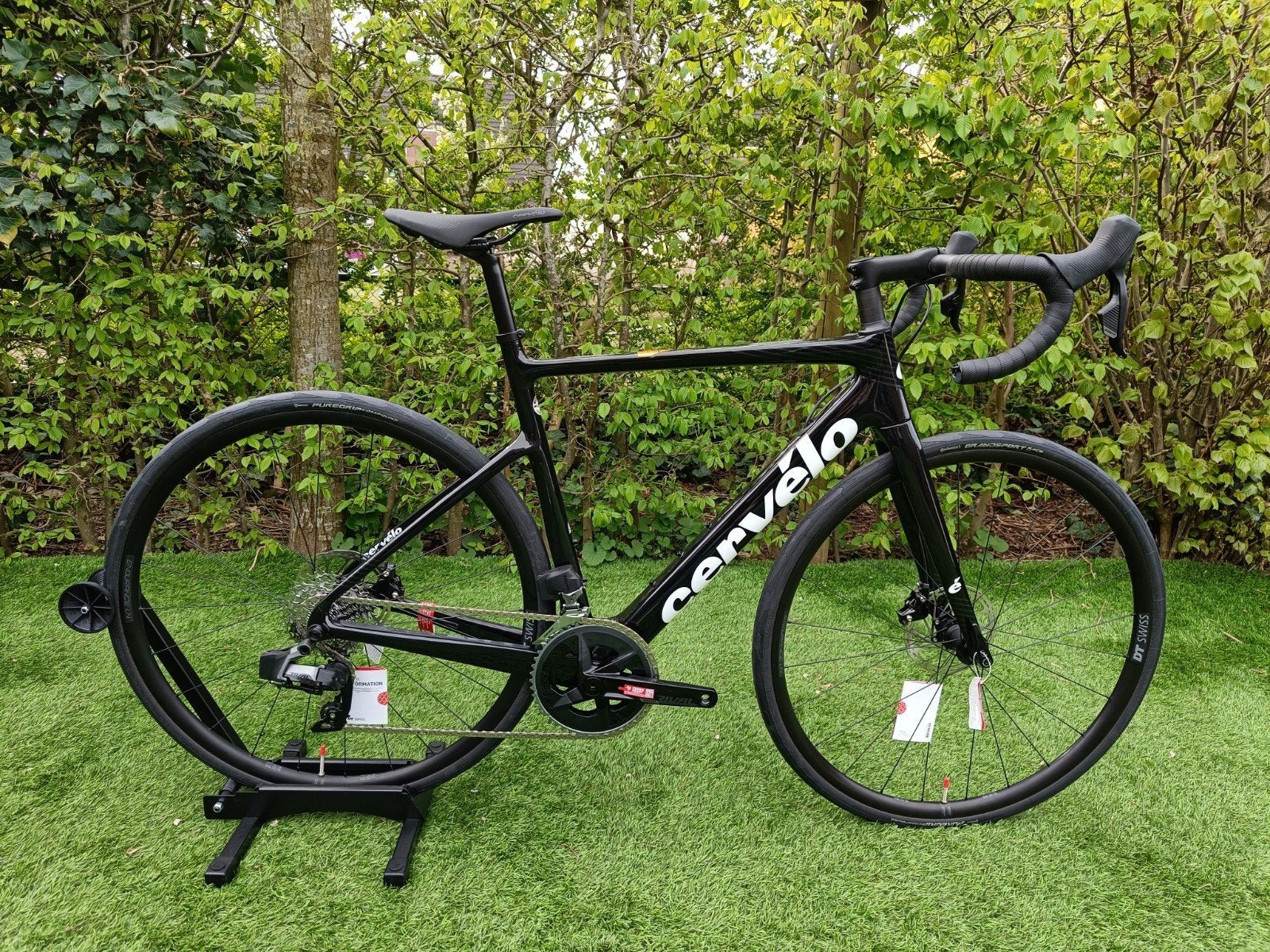 Cervélo Caledonia I Sram Rival AXS I Maat 54 I 50% korting, 28 inch, Carbon, Nieuw, Meer dan 20 versnellingen