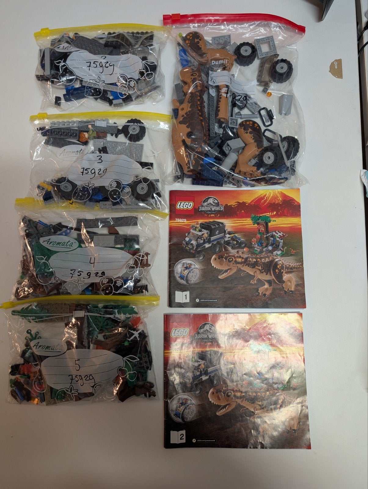 LEGO Jurassic World 75929 Gyrobolontsnapping van Carnotaurus, Jurassic World, Lego, Ophalen of Verzenden, Zo goed als nieuw