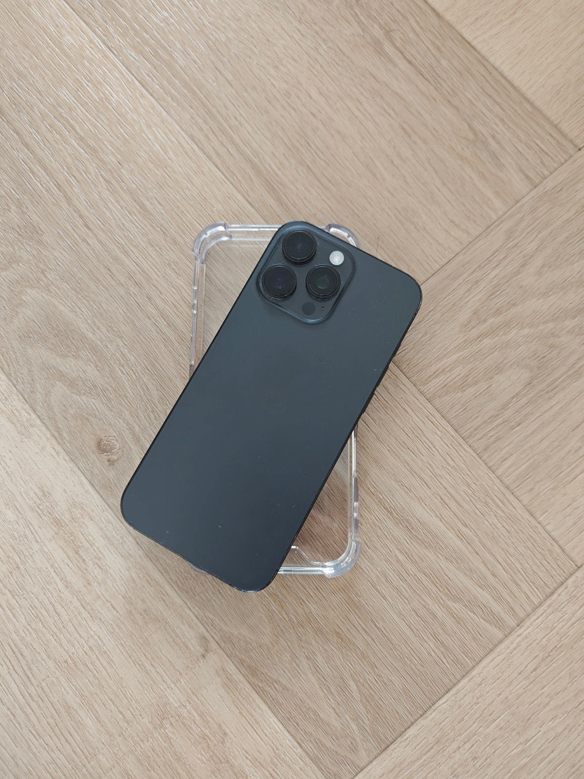 iPhone 16 Pro Max 256GB met hoesje, goede batterij, 256 GB, Gebruikt, Zwart, IPhone 16 Pro Max