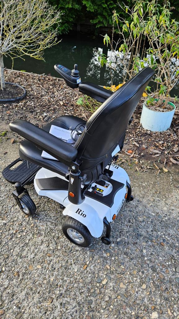 Elektrische rolstoel Rascal Rio, zo goed als nieuw! Deelbaar, Diversen, Ophalen, Inklapbaar, Zo goed als nieuw, Elektrische rolstoel