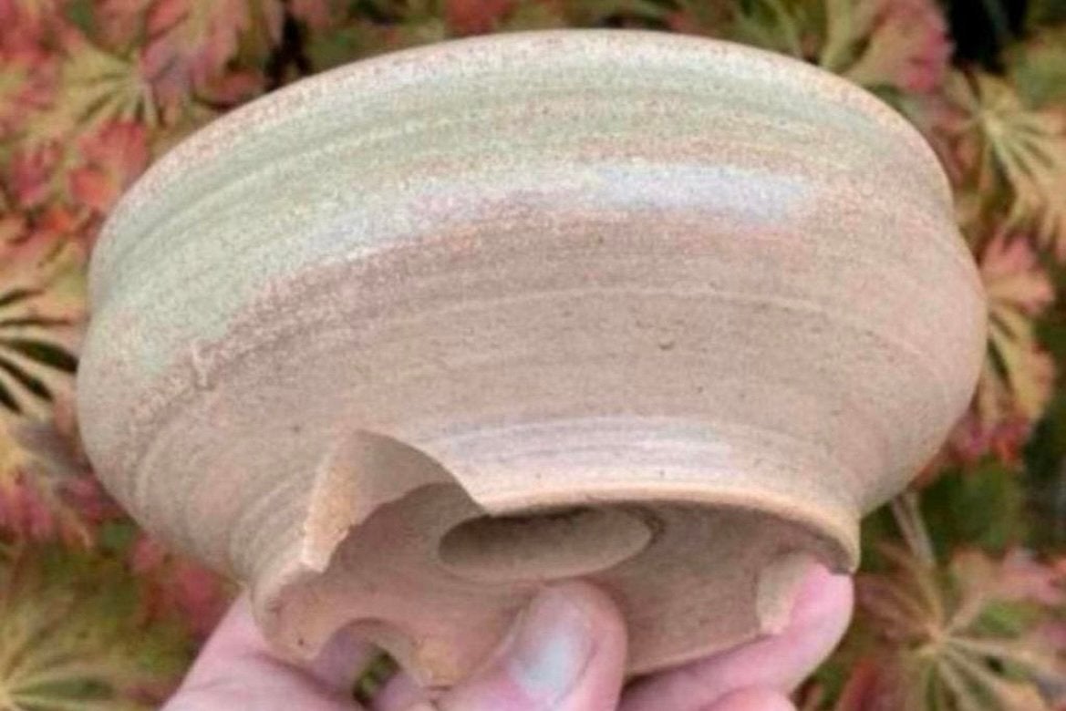 Bonsai schaal handgemaakt bruin-crème-groen geglazuurd 12,5, Tuin en Terras, Bloempotten, Ophalen of Verzenden, Nieuw, Rond, Aardewerk