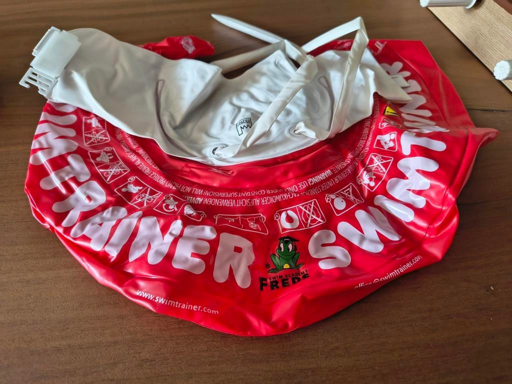 Swimtrainer, Kinderen en Baby's, Babykleding | Baby-zwemkleding, Ophalen of Verzenden, Zo goed als nieuw, Jongetje of Meisje, Zwem-accessoire