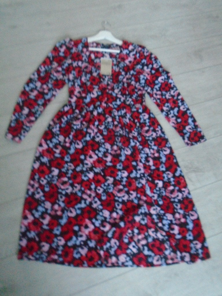 Monki Bloemenjurk - Nieuw met kaartjes maat 40, Maat 38/40 (M), Nieuw, Knielengte, Monki