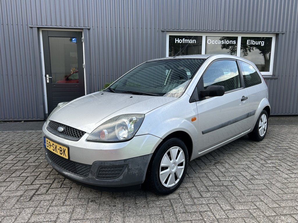 Ford Fiesta 1.3-8V Champion (bj 2006), Auto's, 1299 cc, Stof, Zwart, 4 cilinders
