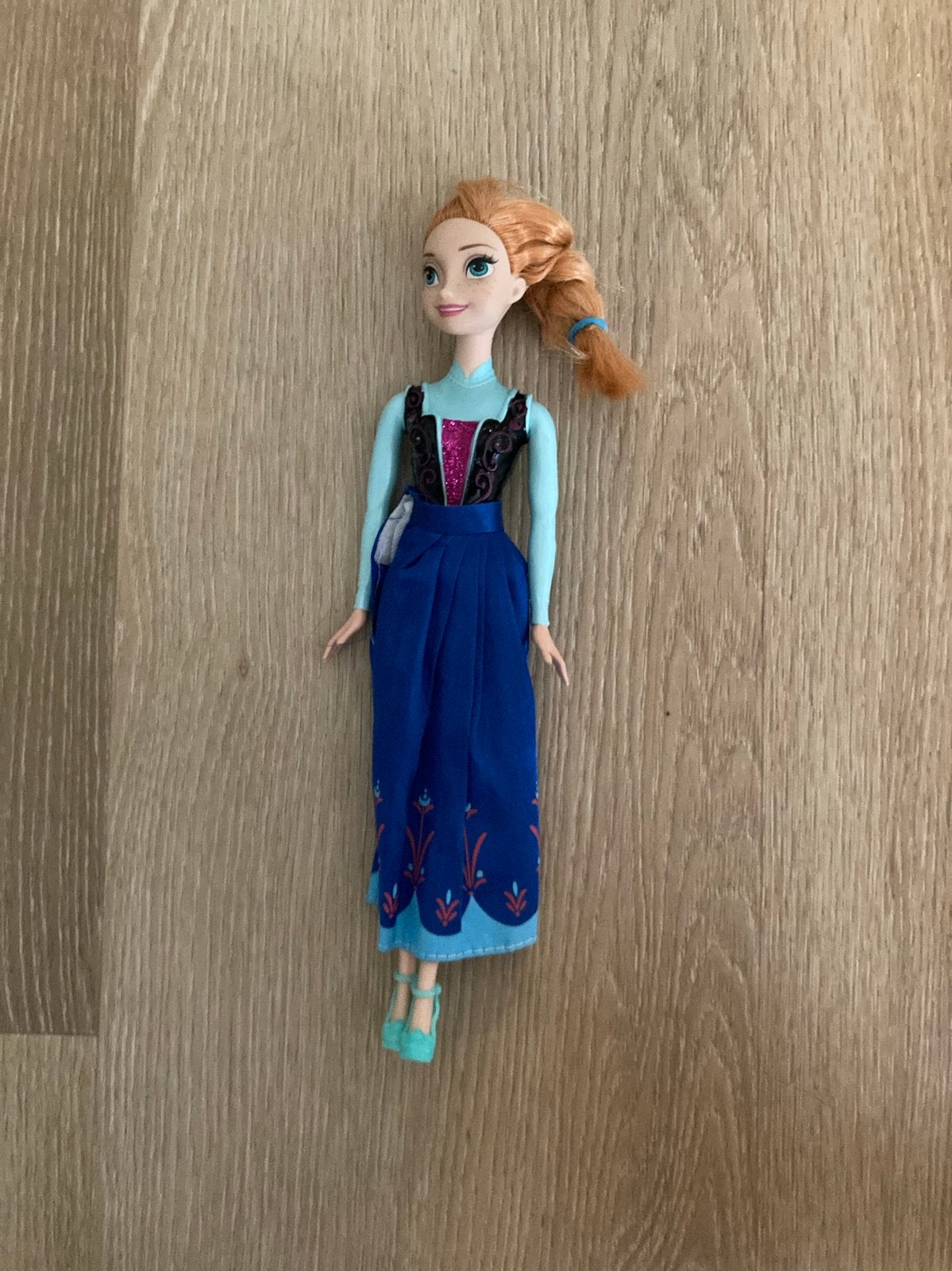 Leuke Barbiepoppen K3, Frozen en Chelsea met camper en auto, Ophalen, Gebruikt, Barbie