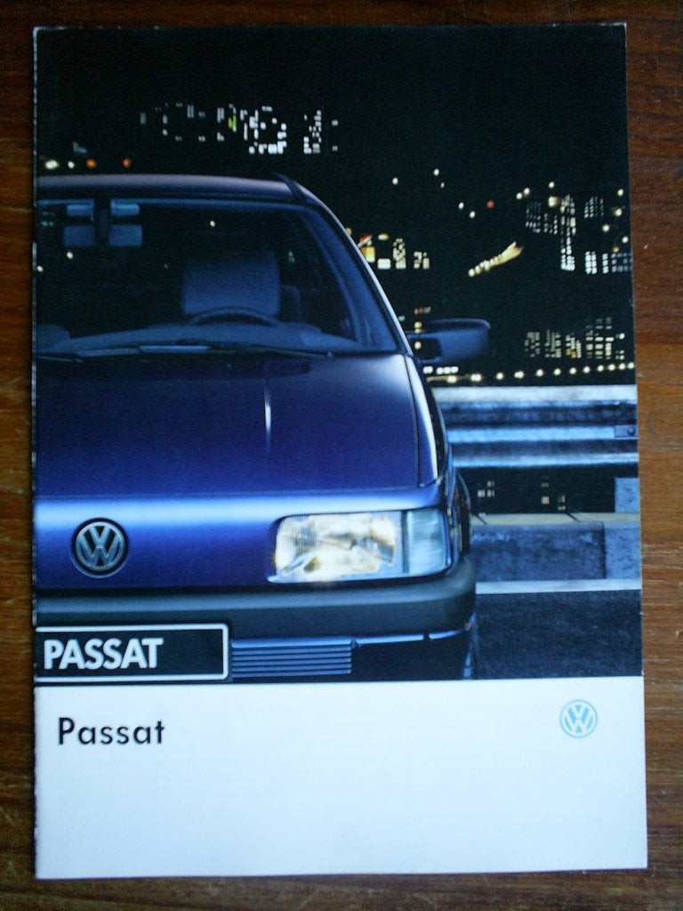 VW Passat [ 1 / 1993 ], Verzenden, Zo goed als nieuw, Volkswagen