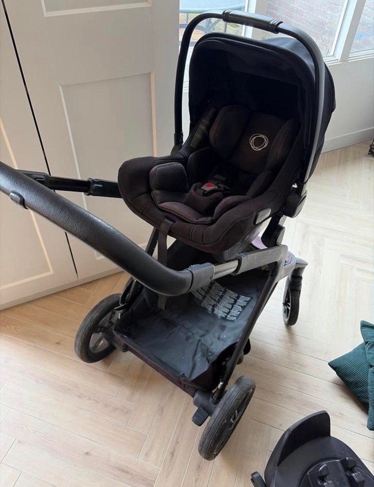 Nuna Combiwagen: Onderstel, Buggy, Wieg en Autostoel, Overige merken, Gebruikt, Ophalen of Verzenden, Combiwagen