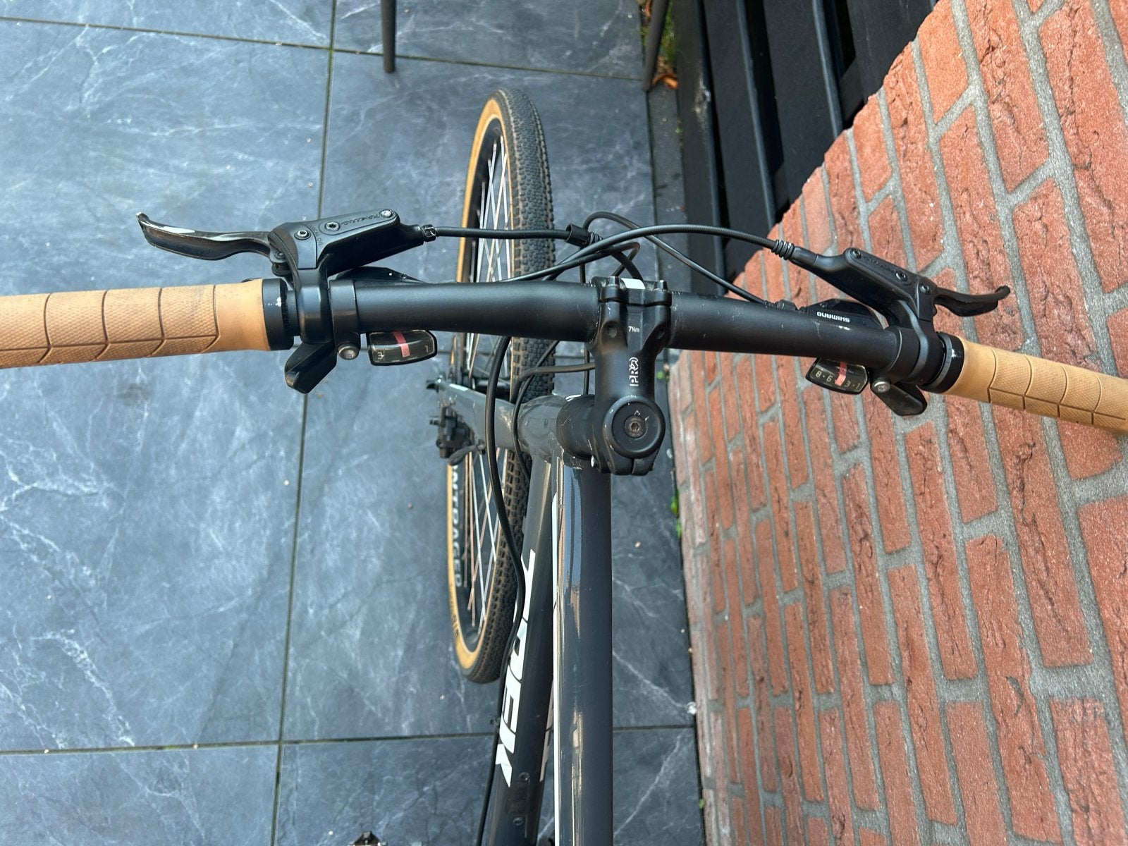 Foto 5 van Trek FX 2 Hybride Fiets - City/MTB
