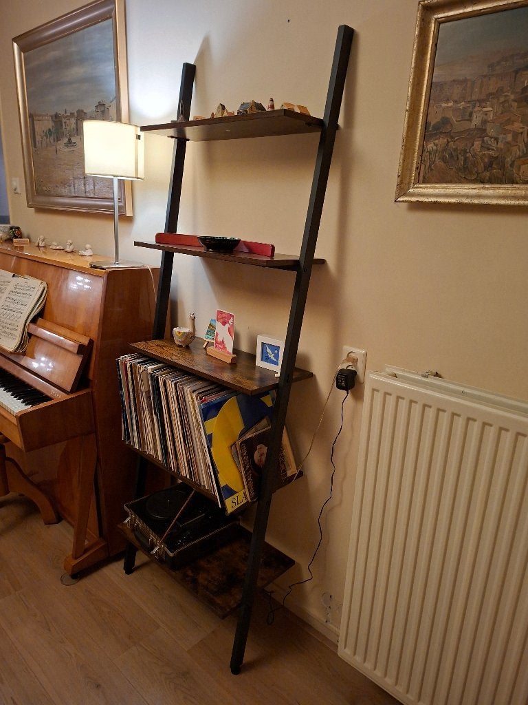 Zwarthouten ladderkast, Huis en Inrichting, Ophalen, Zo goed als nieuw