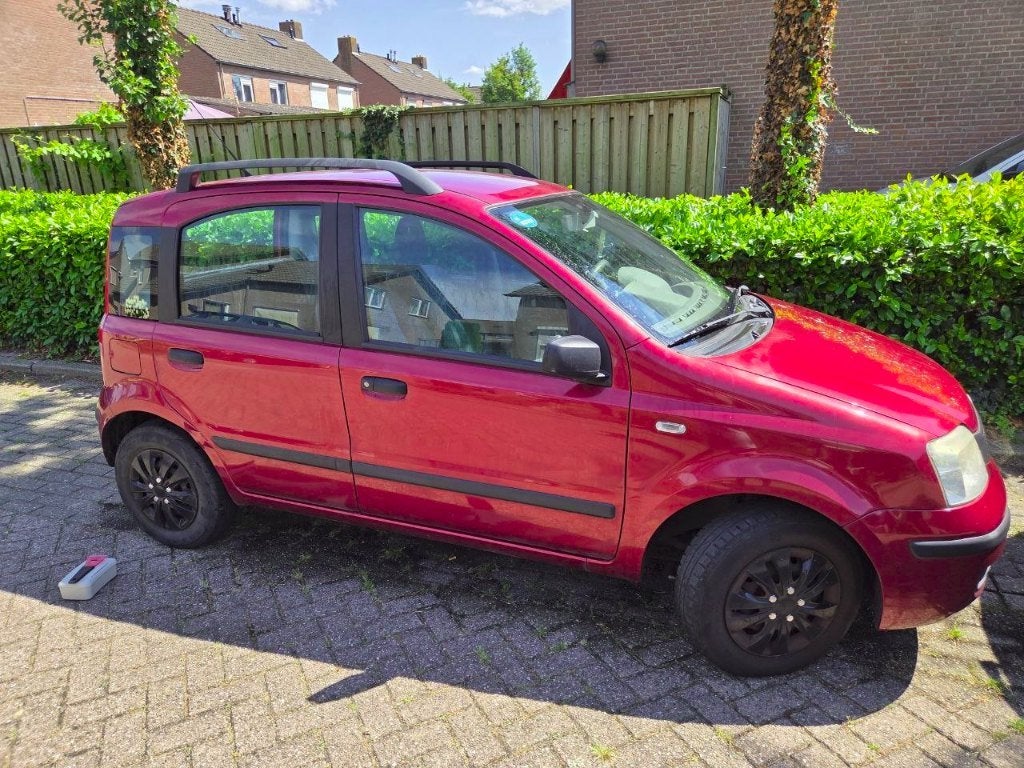 Fiat Panda 1.1 5D Active 2005 Rood, Auto's, Fiat, Voorwielaandrijving, Stof, 54 pk, 4 stoelen