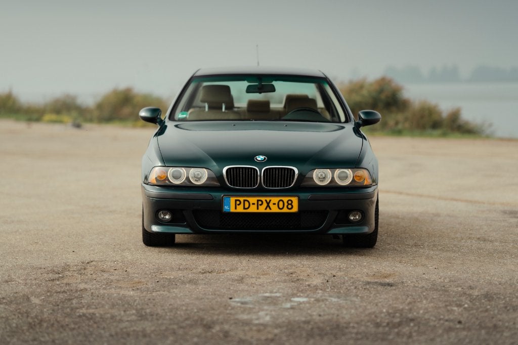 BMW 5-Serie E39 M5 style, 1875 kg, 745 kg, Achterwielaandrijving, Beige