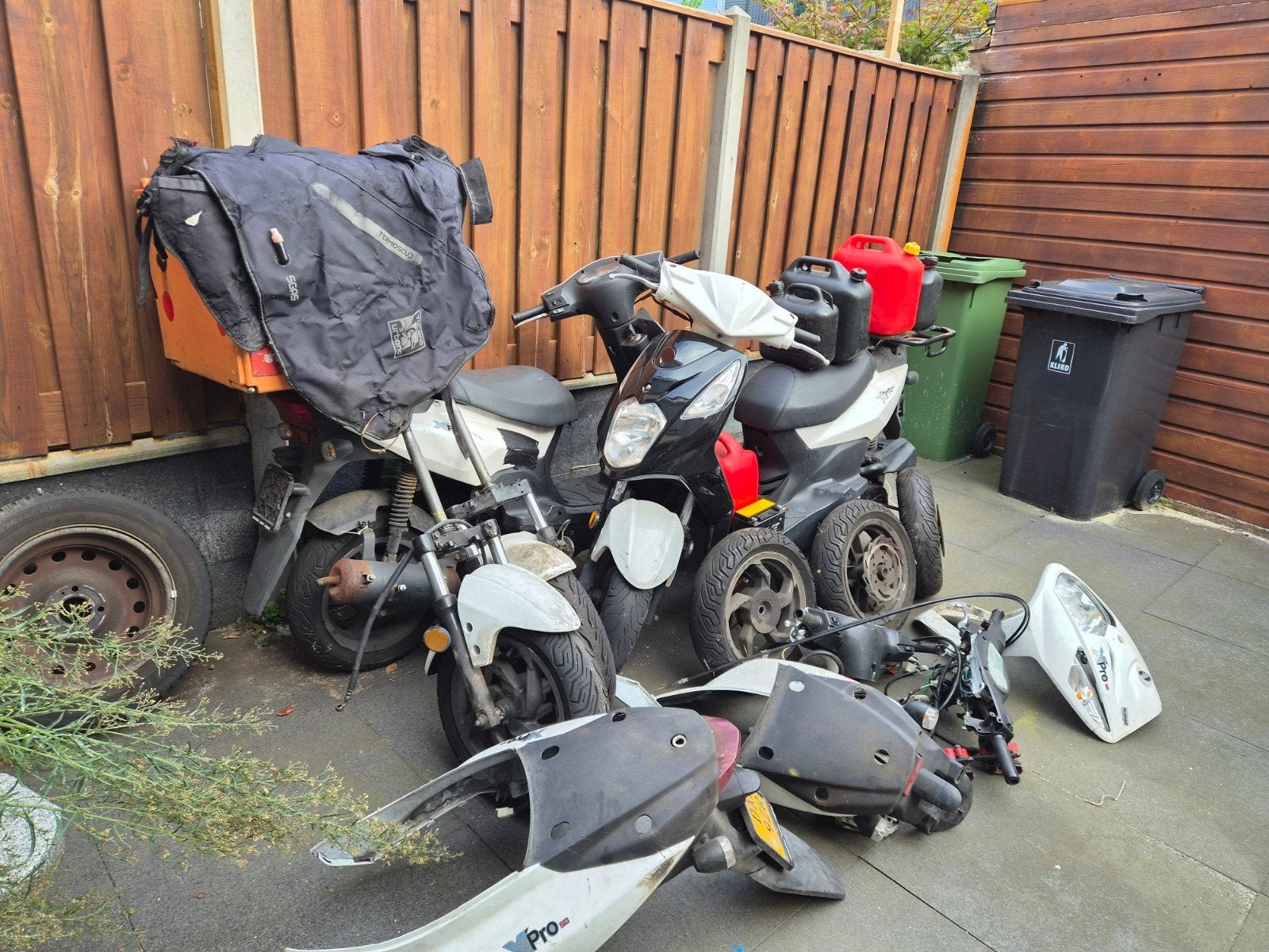 Scooter onderdelen en scooter, Fietsen en Brommers, Ophalen of Verzenden, Gebruikt, Overige typen, SYM
