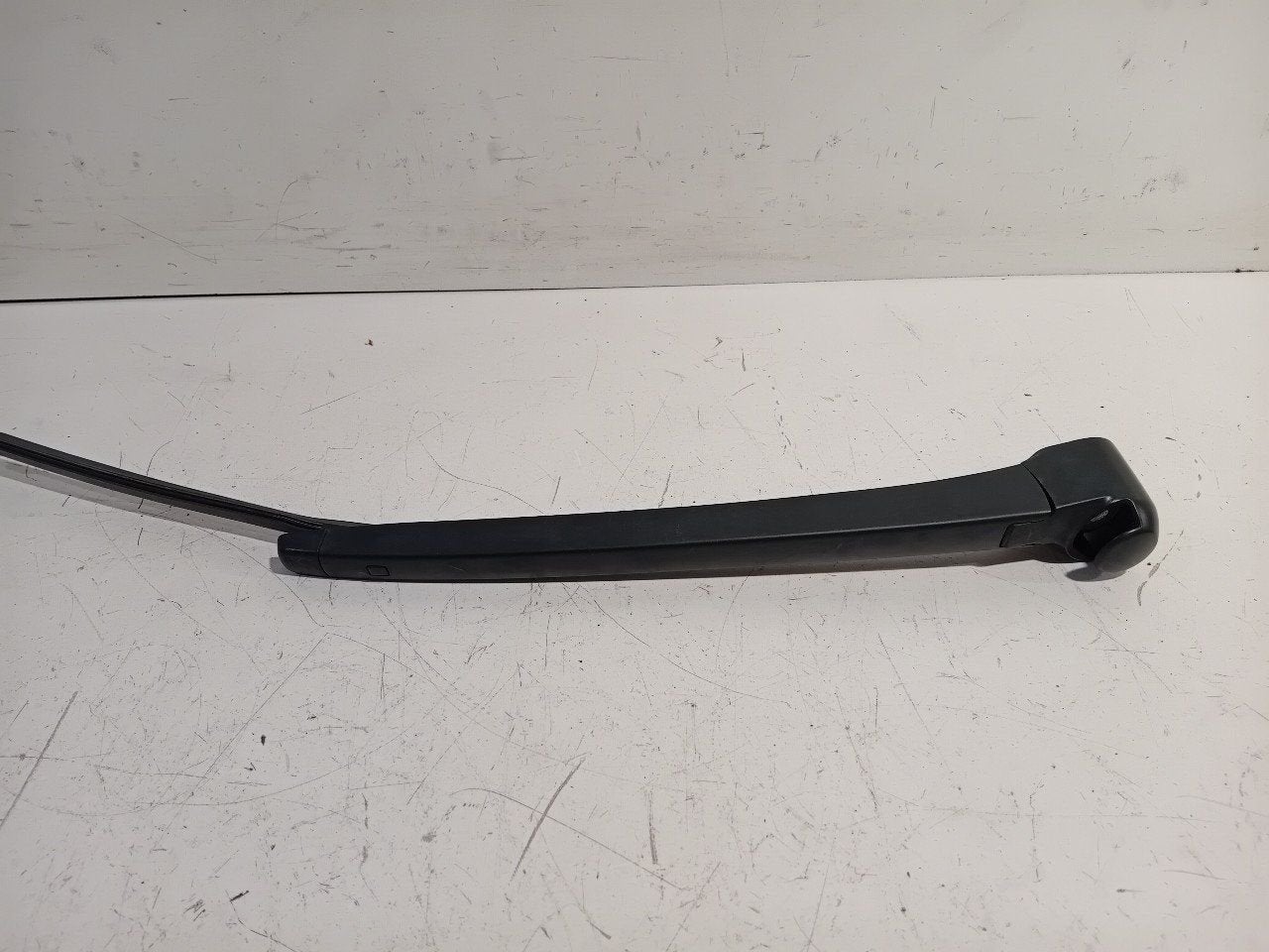 Ruitenwisserarm achterruit Volkswagen Transporter, Onderdelen@venauto.nl, Van der Ven Autorecycling B.V., Gebruikt, Ettenseweg 76, 4706 PB Roosendaal, The Netherlands