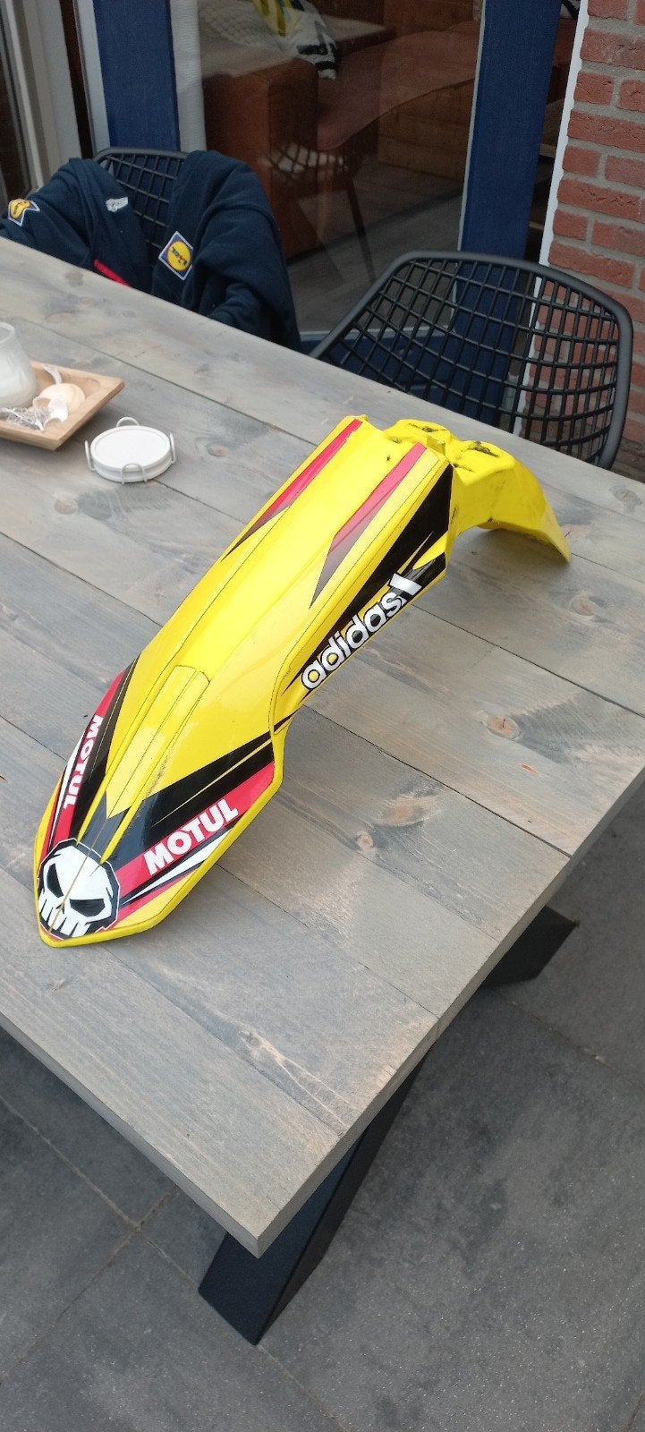 Voorspatbord Suzuki RM 125/250, Derbi, Am6 - Geel, Ophalen of Verzenden, Gebruikt