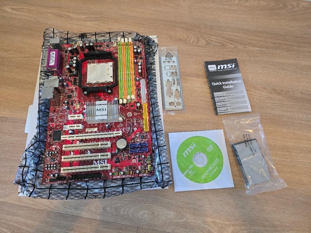 MSI K9N Neo-F V2 moederbord – nooit gebruikt (nieuwstaat), Ophalen of Verzenden, Zo goed als nieuw, DDR2, Socket AM2