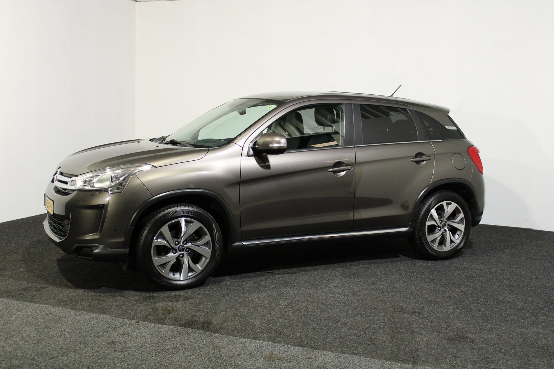 Citroen C4 Aircross 1.6 Exclusive · Bruin · · Xenon · Ke, Voorwielaandrijving, Zwart, Bruin, 1590 cc