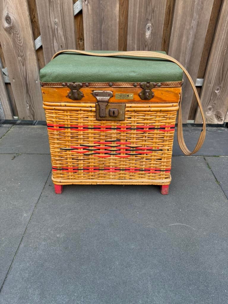 Witvis zit koffer vintage, Watersport en Boten, Hengelsport | Witvissen, Ophalen, Zo goed als nieuw, Overige typen