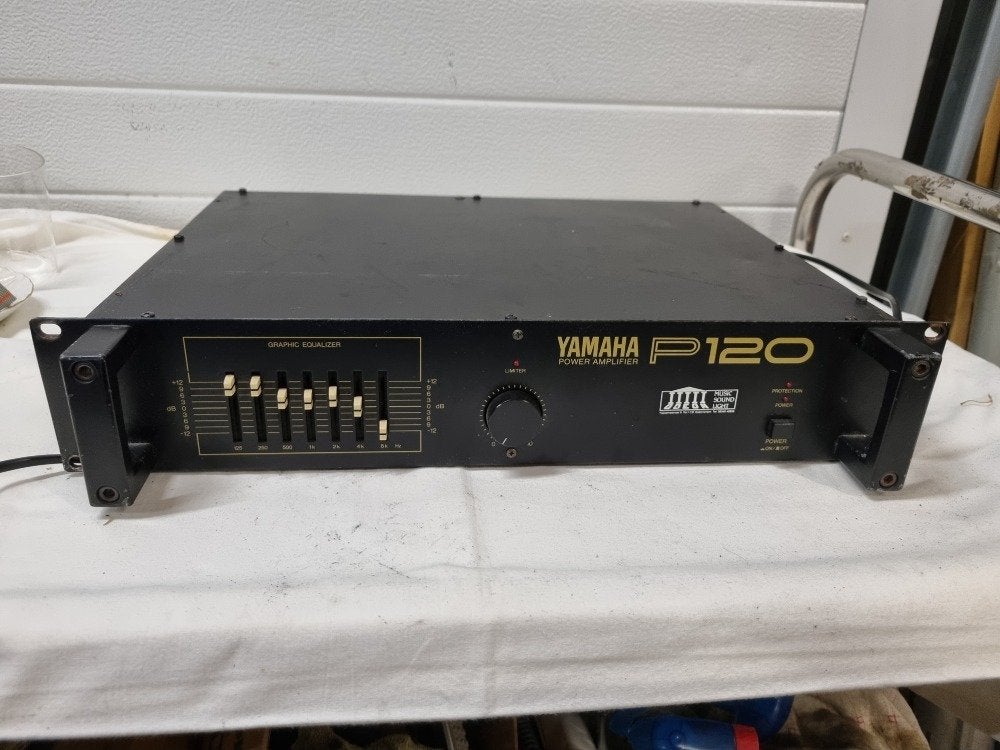 yamaha p-120 professioneel power amplifier, Ophalen of Verzenden, 'T Olde Gre-j, Info@toldegrej.nl, Endepoelstraat 20f Didam