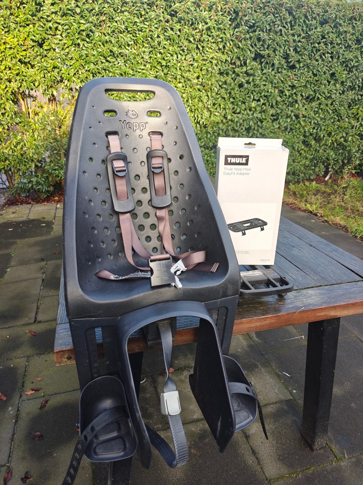 Yepp Maxi fietszitje met Thule EasyFit Adapter, Ophalen of Verzenden, Gebruikt, Achterzitje, Yepp