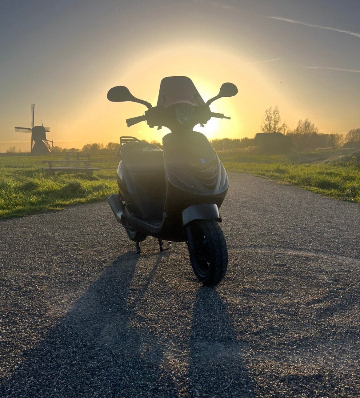 Piaggio Zip 4 takt 50cc, Fietsen en Brommers, Scooters | Piaggio, Zip, Ophalen of Verzenden, Zo goed als nieuw, Benzine