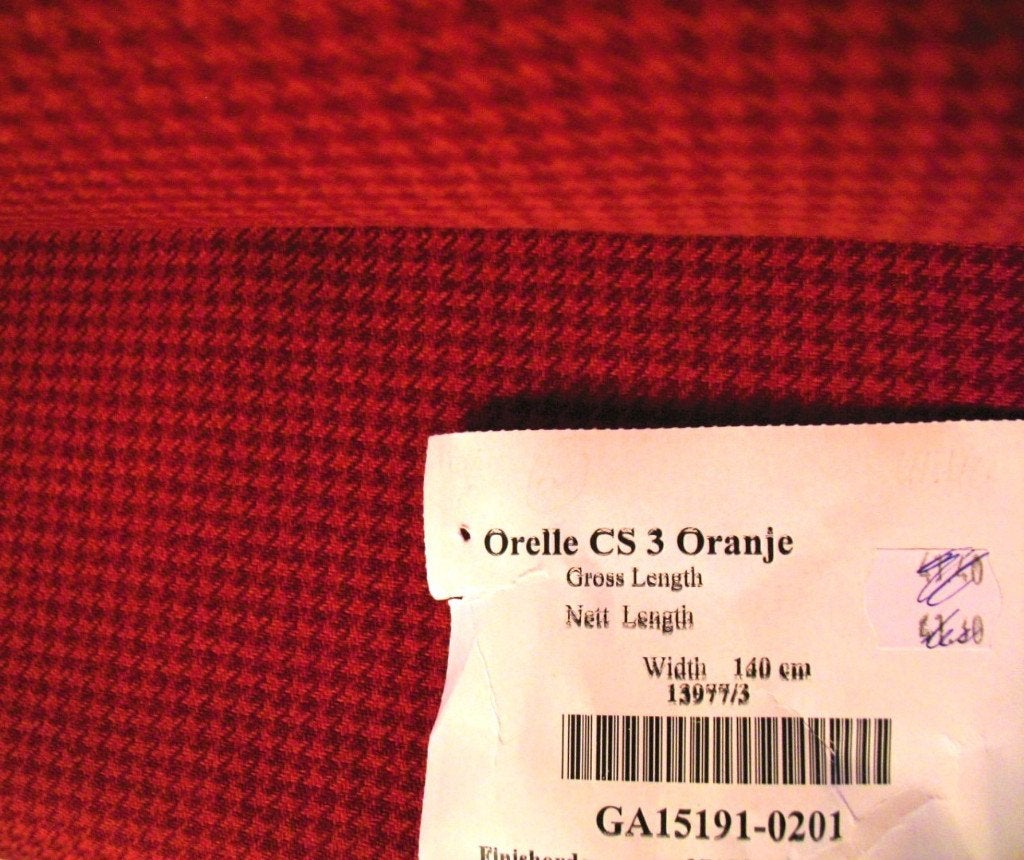 SALE: Kobe Orelle CS3; oranje+rood; 15 meter meubelstof, Hobby en Vrije tijd, Overige materialen, 120 cm of meer, Oranje, Ophalen of Verzenden