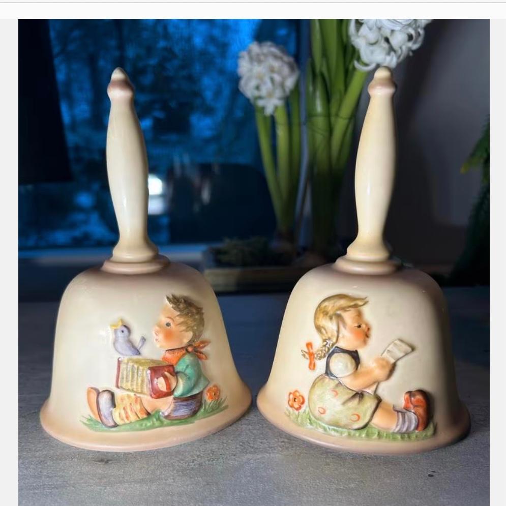 2 x Goebel Bel Jaarlijkse Bel Editie 1977 & 1980- Pr.p.stuk, Ophalen of Verzenden