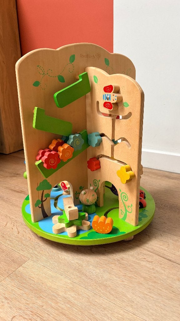 Djeco EverEarth Activity Center - Houten Speelcentrum, Kinderen en Baby's, Speelgoed | Houten speelgoed, Ophalen, Gebruikt, Overige typen