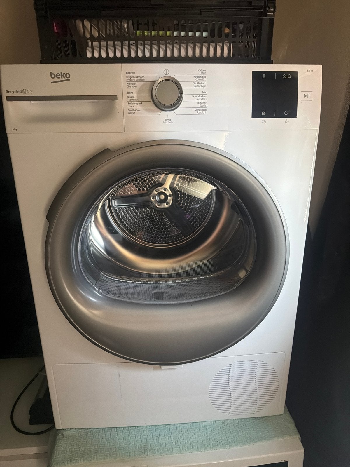 Beko droger met waterbak - 8Kg inhoud, Witgoed en Apparatuur, Wasdrogers, Ophalen, Gebruikt, 8 tot 10 kg, Voorlader