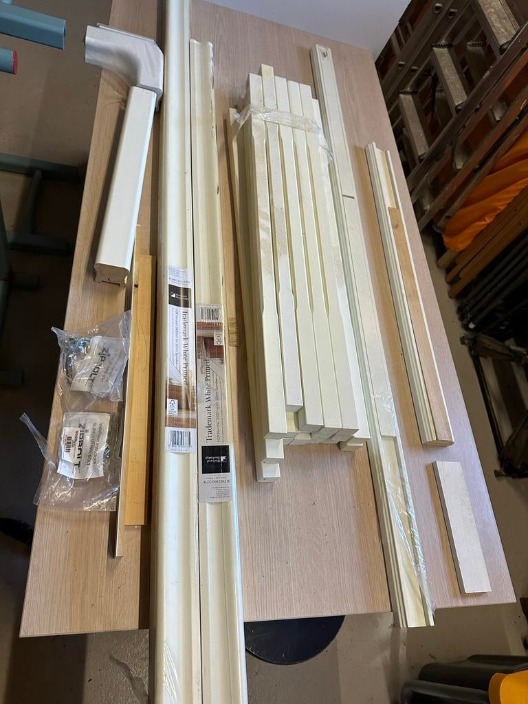 Trapspijlen met handrail en muurbevestiging, Ophalen, Minder dan 25 mm, Overige typen, Nieuw