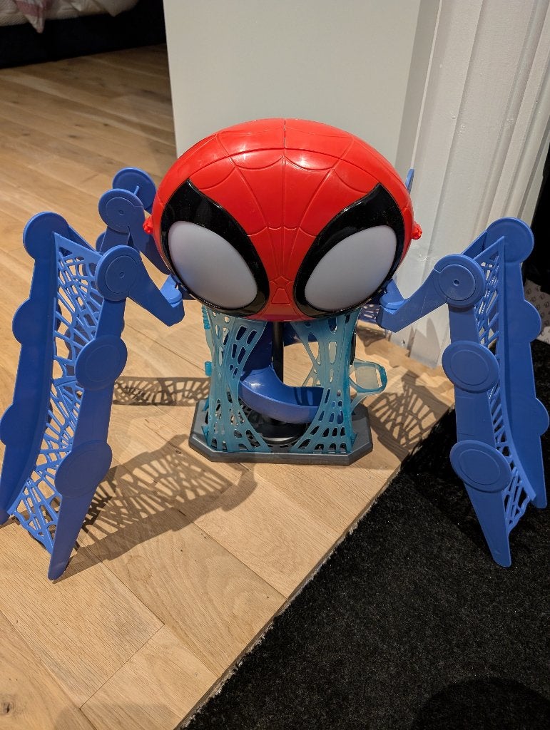 Marvel spidey hoofdkwartier, Ophalen, Zo goed als nieuw